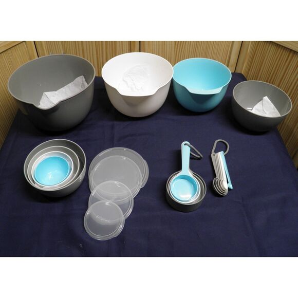 Prepara Mixing Bowl Set, 23 Pieces with Lids, Measuring Cups & Spoons - Picture 1 of 4